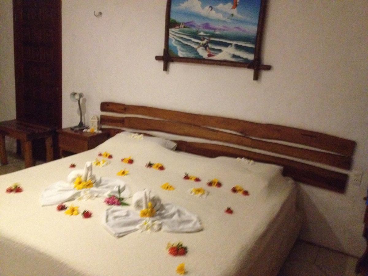 Hotel E Pousada Tropical Wind Do Кумбуко Экстерьер фото